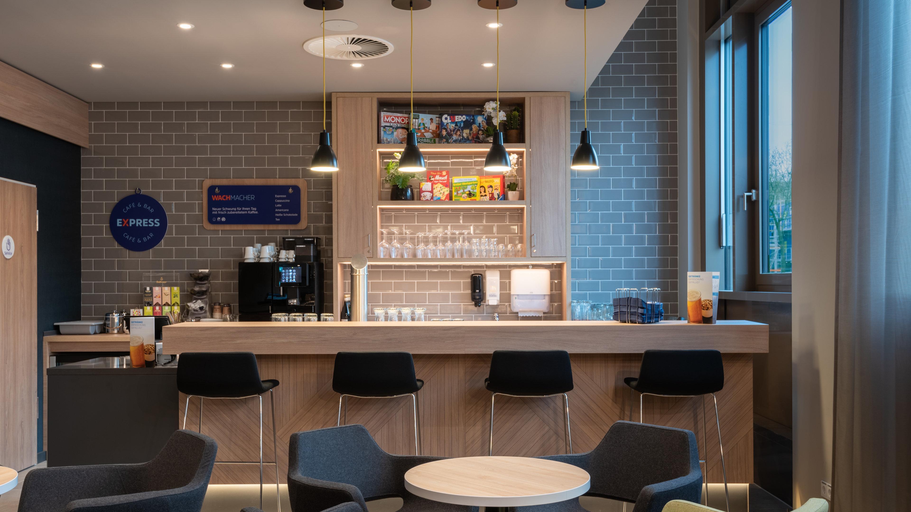 Holiday Inn Express & Suites - Potsdam By Ihg Extérieur photo
