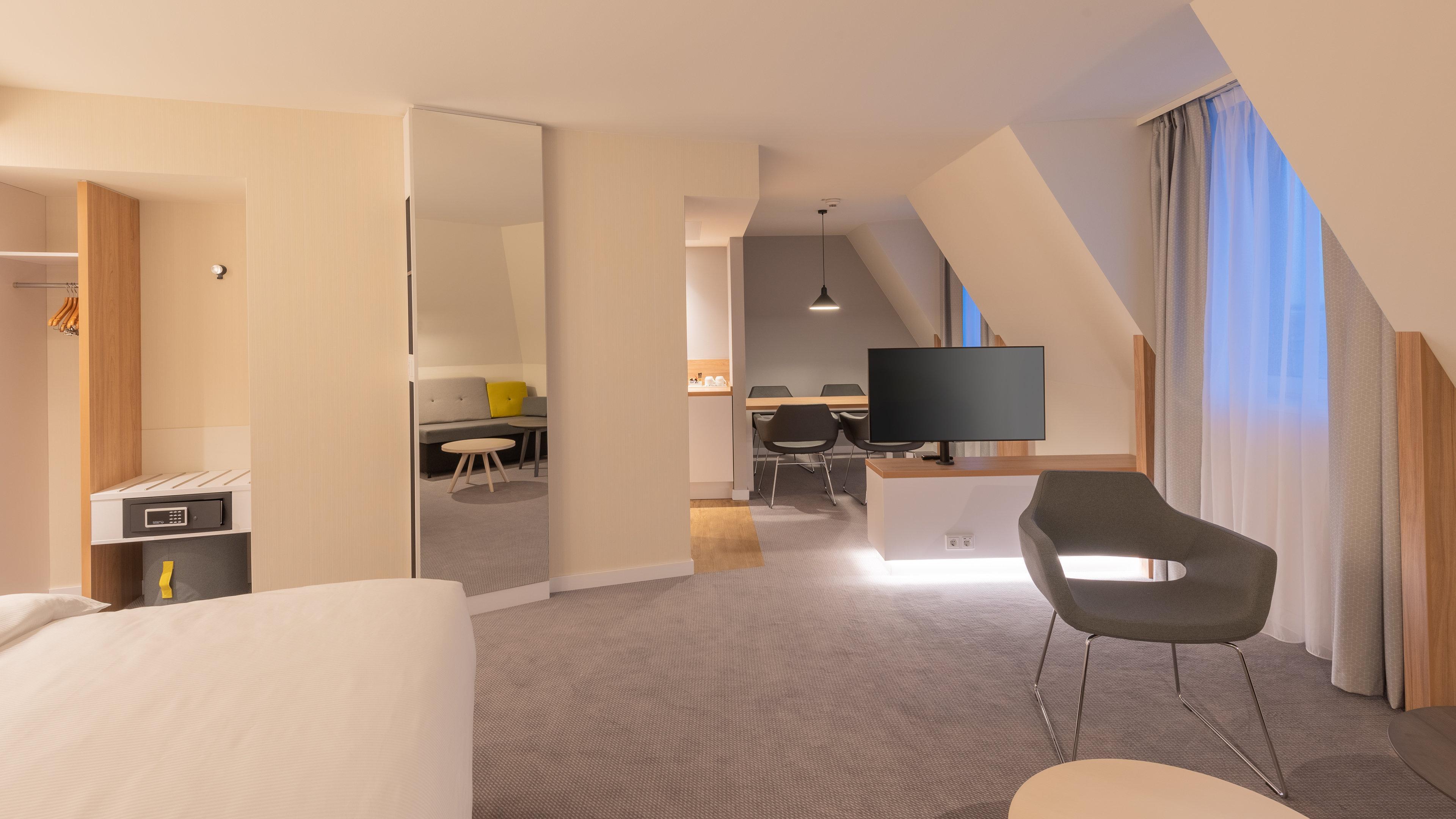 Holiday Inn Express & Suites - Potsdam By Ihg Extérieur photo